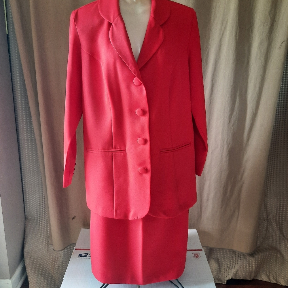 🇺🇲FLASH SALE Red Women's 2pc skirt suit Sue Brett Collection sz A4